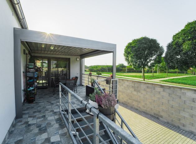 Pergola bioklimatyczna ARTOSI