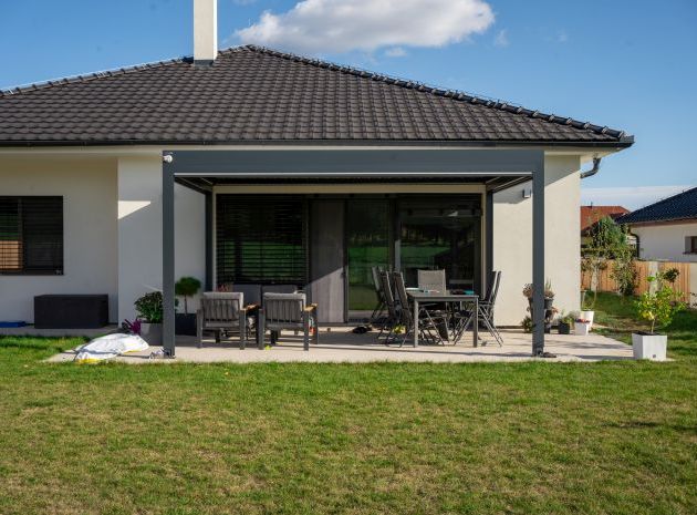 Pergola bioklimatyczna ARTOSI